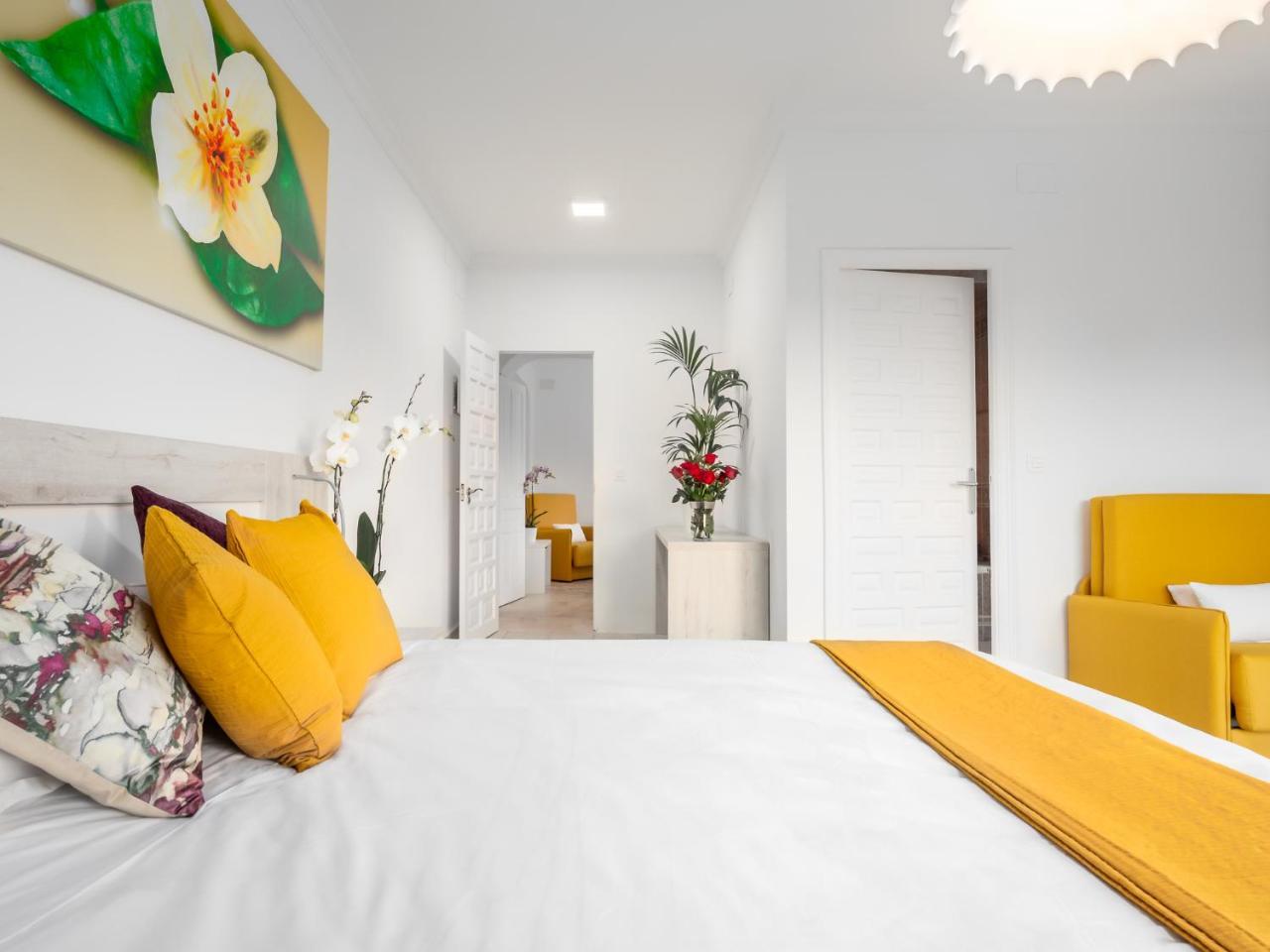 Jazmines & Moras Boutique Villa มาร์เบยา ภายนอก รูปภาพ