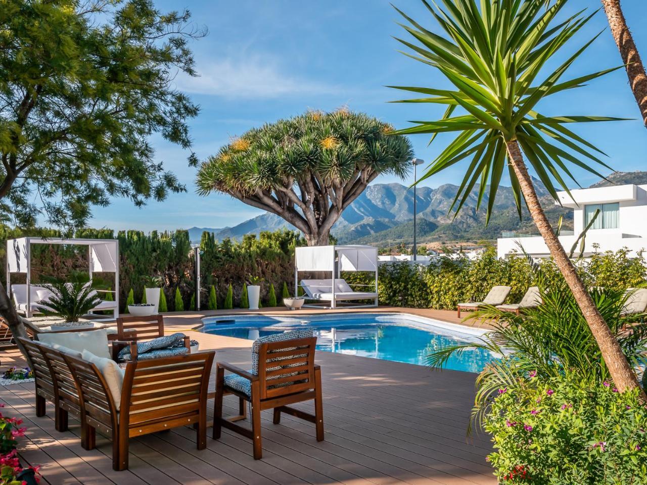 Jazmines & Moras Boutique Villa มาร์เบยา ภายนอก รูปภาพ
